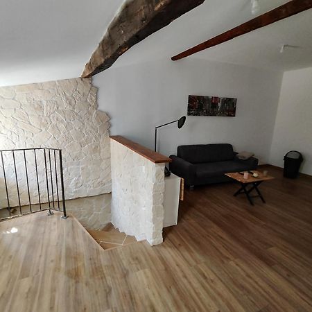 Appartement Petit coin de paradis à Aups Extérieur photo
