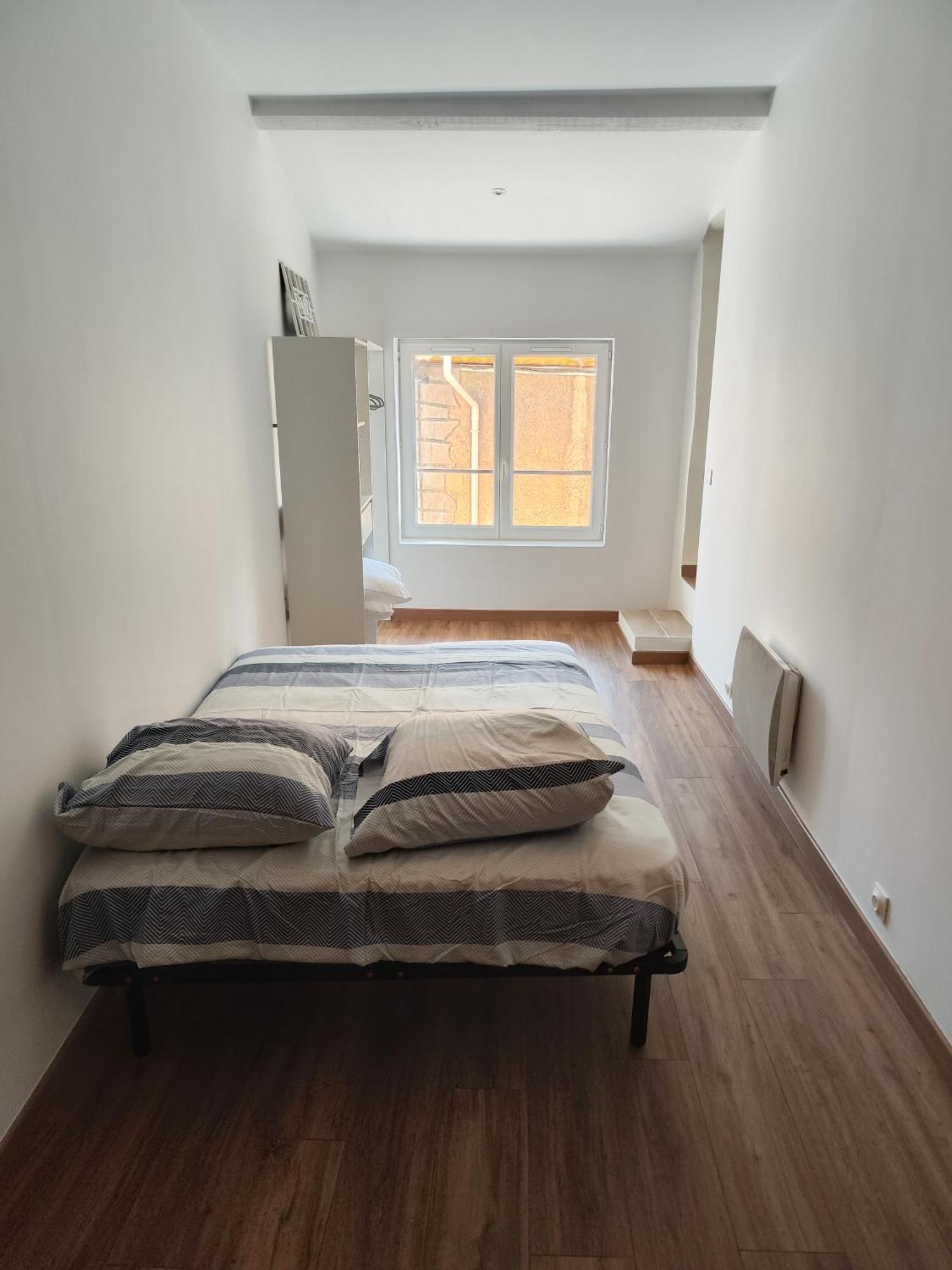 Appartement Petit coin de paradis à Aups Extérieur photo